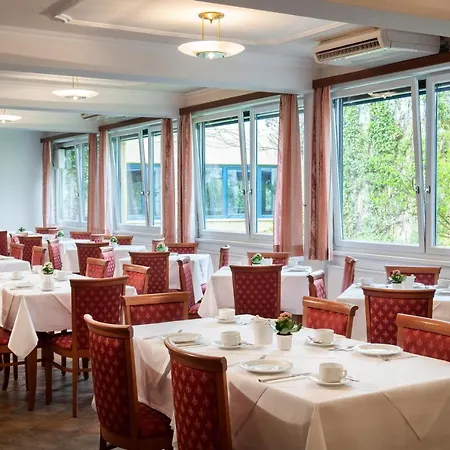 Parkhotel Hotel